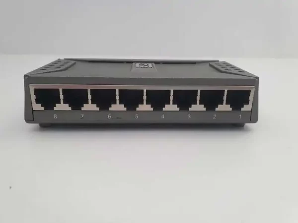 8 портов Switch Level One FSW-0808TX - Image 3
