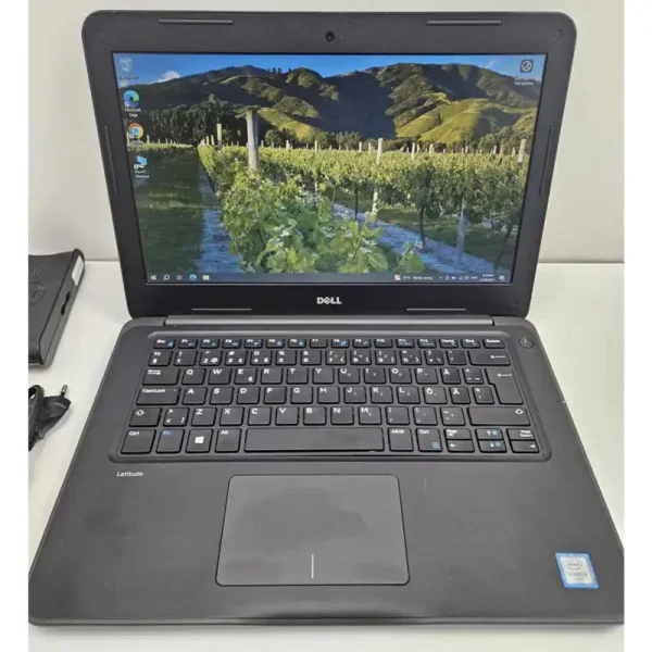 Лаптоп Dell Latitude 3380 Intel Core i3 6006U / 8GB DDR4 RAM / 128GB SSD - Image 2