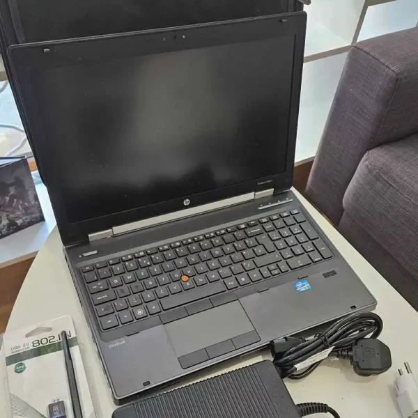 Лаптоп HP Elitebook 8560W Intel Core i7-2620M / NVIDIA QUADRO 2GB / 8GB / 500GB - Image 2
